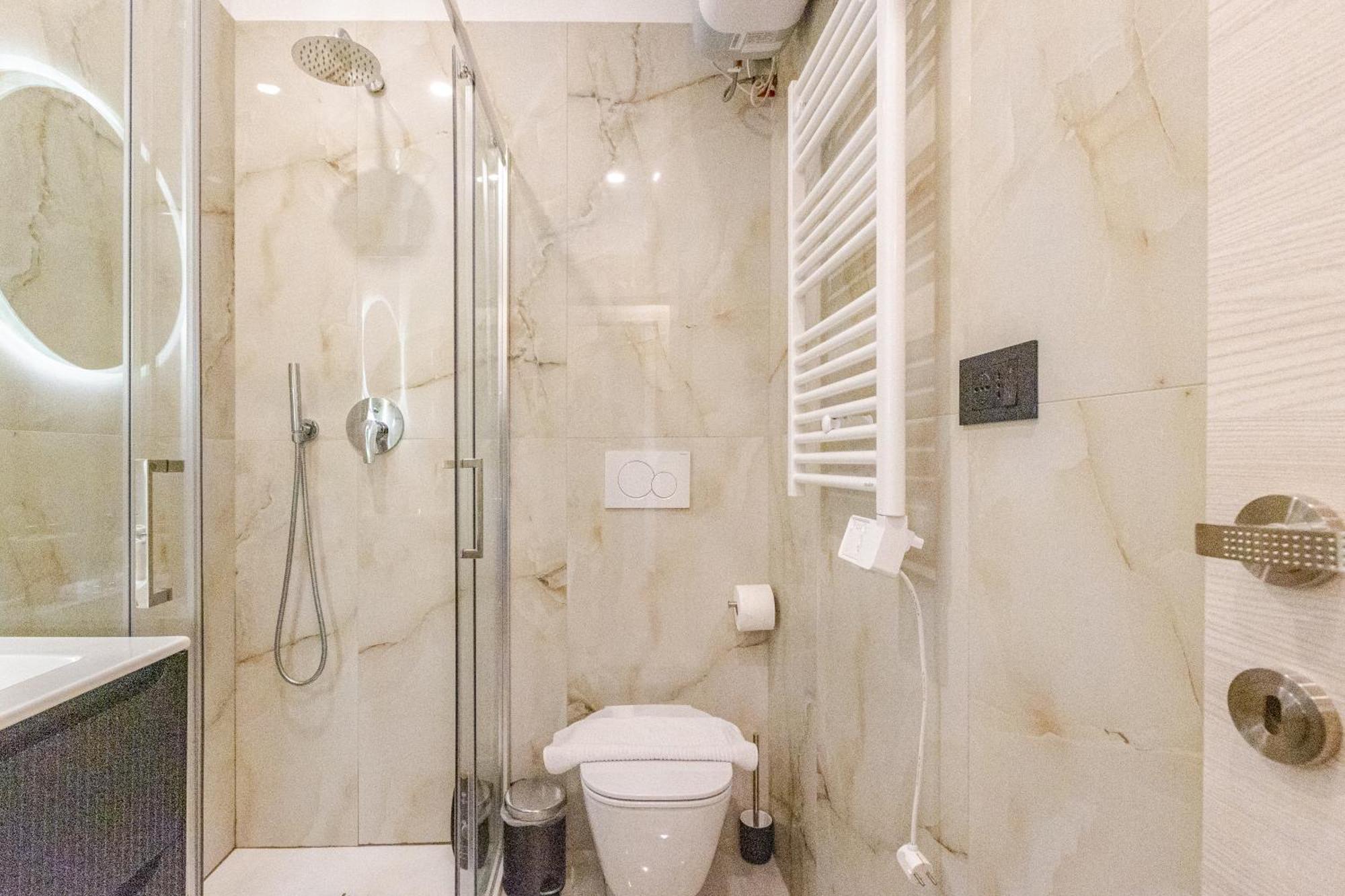 Teatro Romano Suites - Isabella Трієст Екстер'єр фото